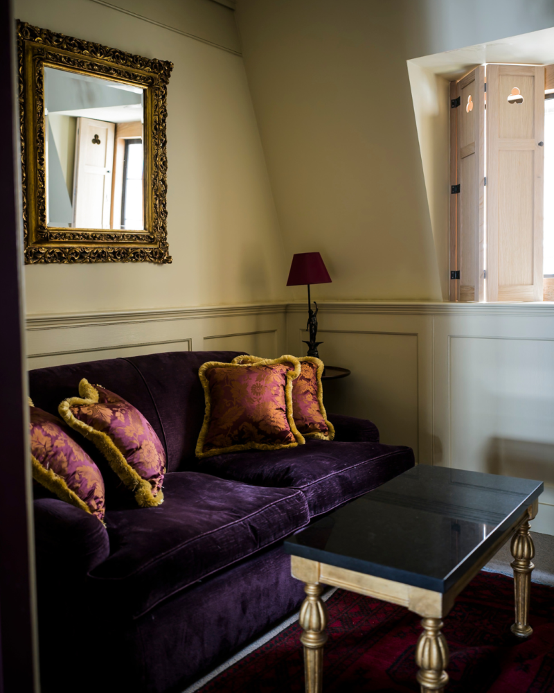 ‘s Junior Suite Teresa Cornelys sitting room