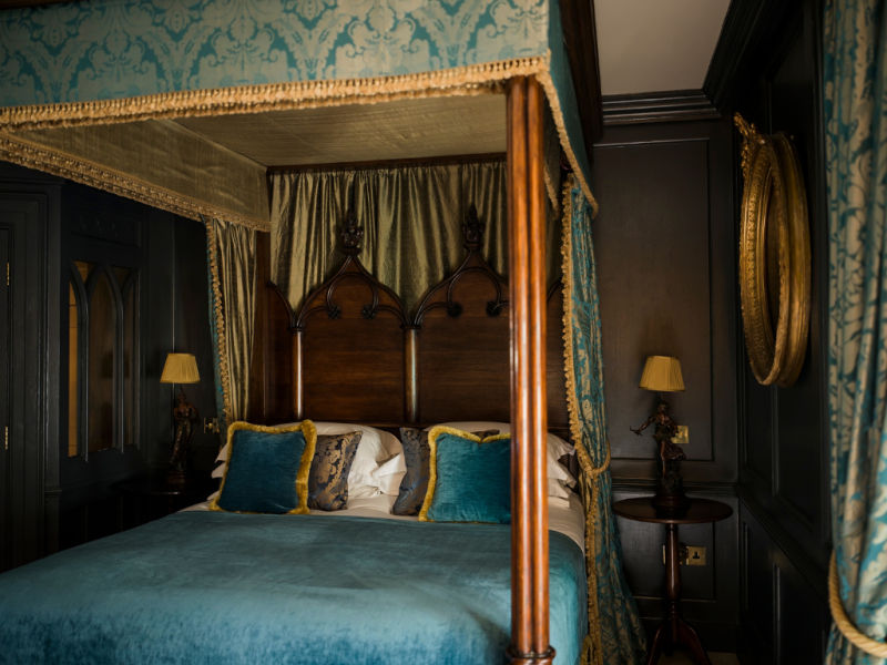 ‘s Deluxe Double, Madam Da Floz bedroom