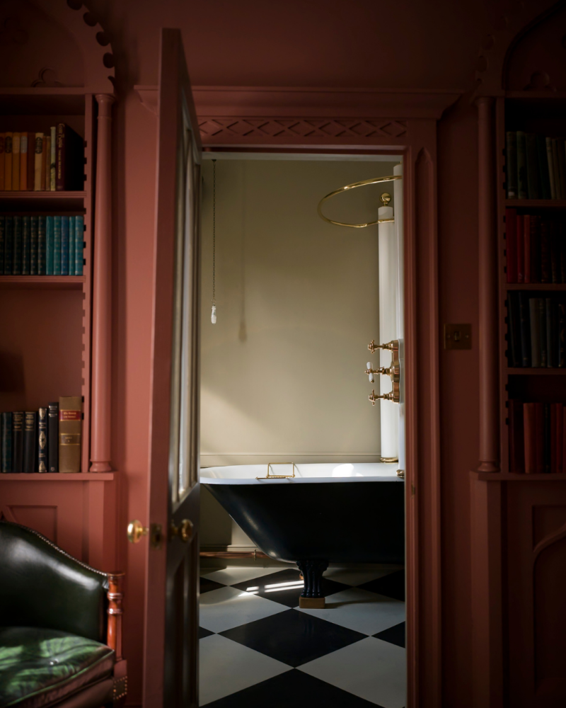 ‘s Superior Double Lady Frances Bathroom